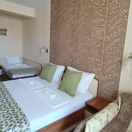 семеен детелини Приморско