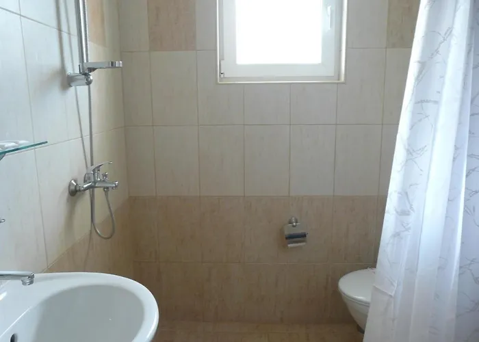 семеен детелини 2* プリモルスコ