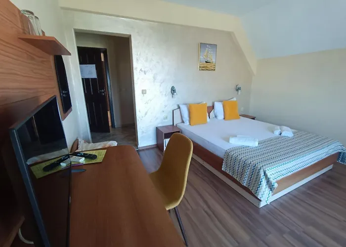 семеен детелини ホテル